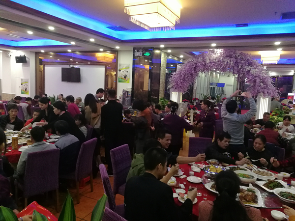麻豆APP在线观看麻豆AV网站入口建廠18周年聚餐